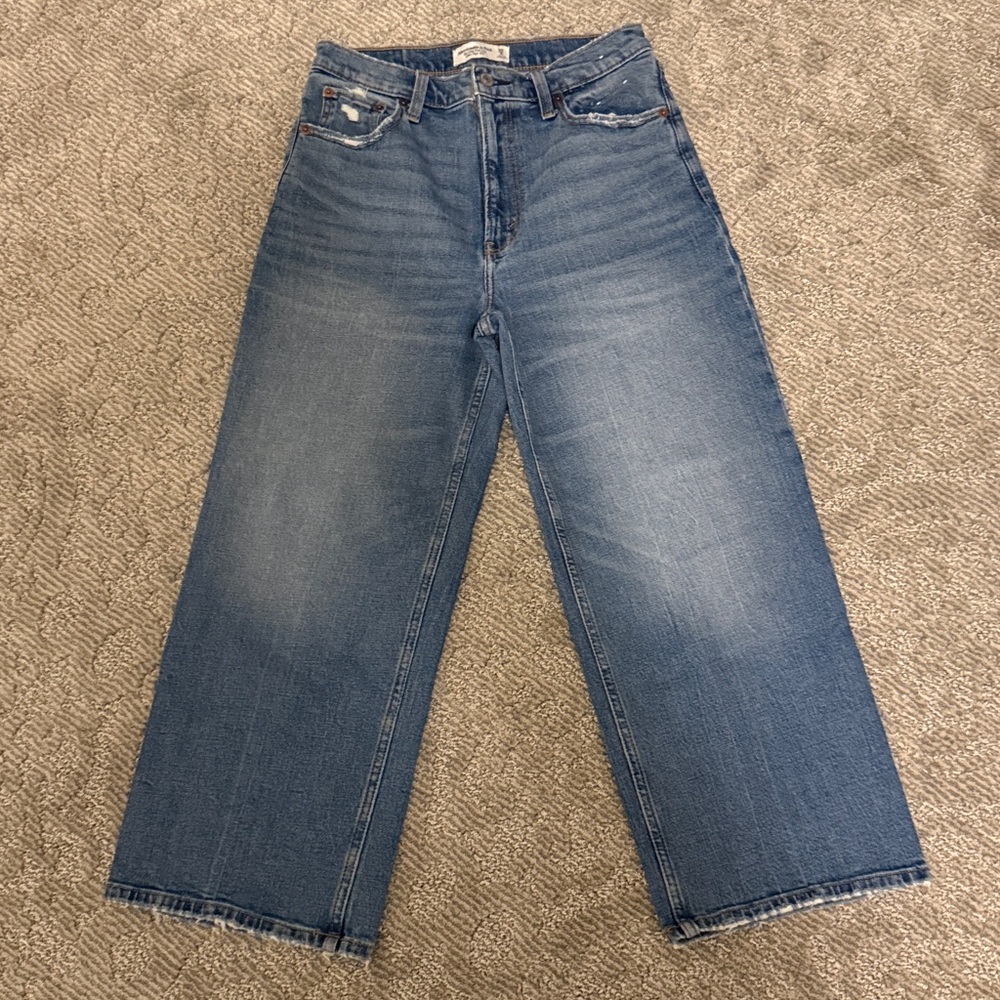 Abercrombie & Fitch The Crop Wide Leg Ultra High Rise